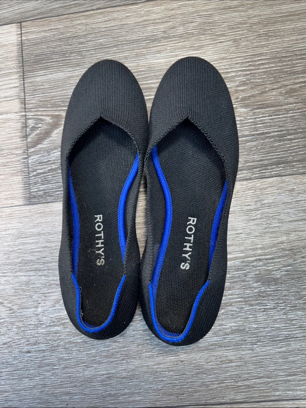 Rothy's Black Flats with Blue Trim SZ 7.5 (h66)